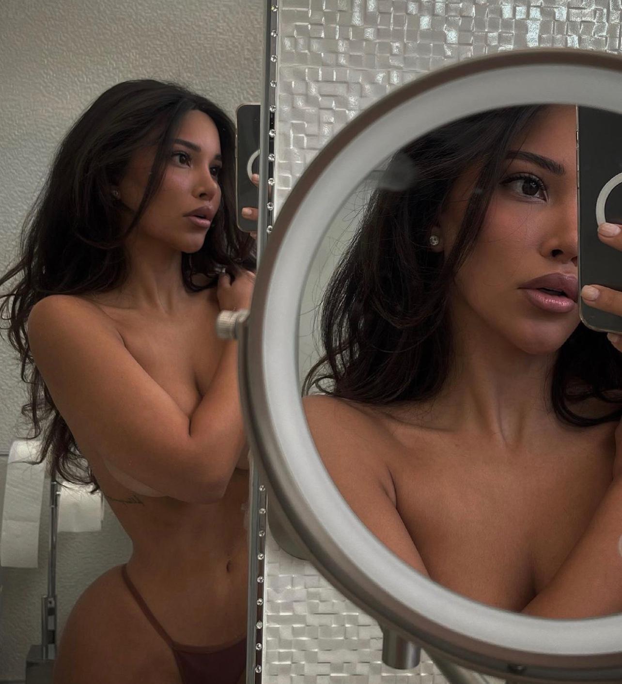 HMU for fun & naughty stuffs HMU on📱7198902208 or snap pweet21 HMU for fun & naughty stuffs HMU on📱7198902208 or snap pweet21