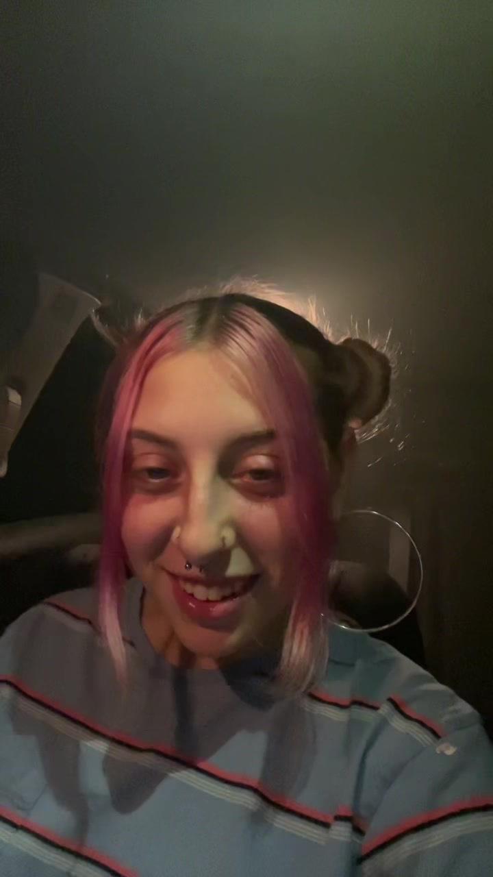 I’m a professional hooker and I’m independent available for out call and in call I’m a professional hooker and I’m independent available for out call and in call