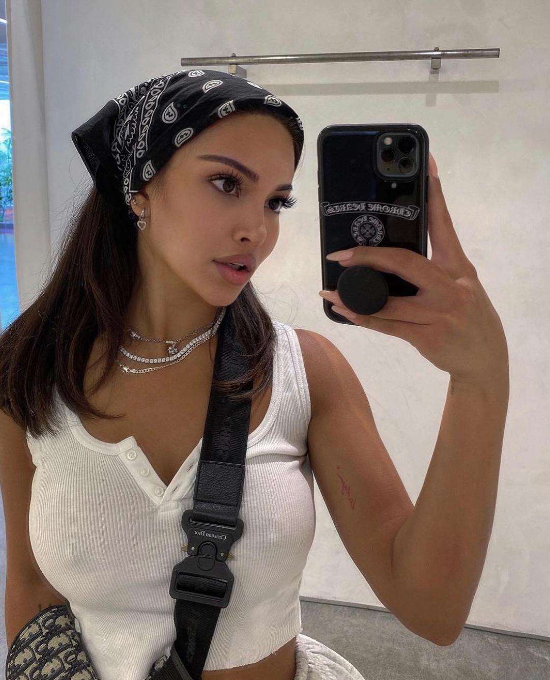 HMU for fun & naughty stuffs HMU on📱7198902208 or snap pweet21 HMU for fun & naughty stuffs HMU on📱7198902208 or snap pweet21