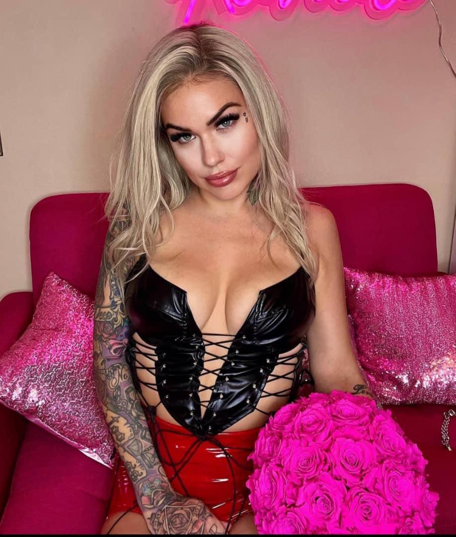 Available for incalls and outcalls Available for incalls and outcalls