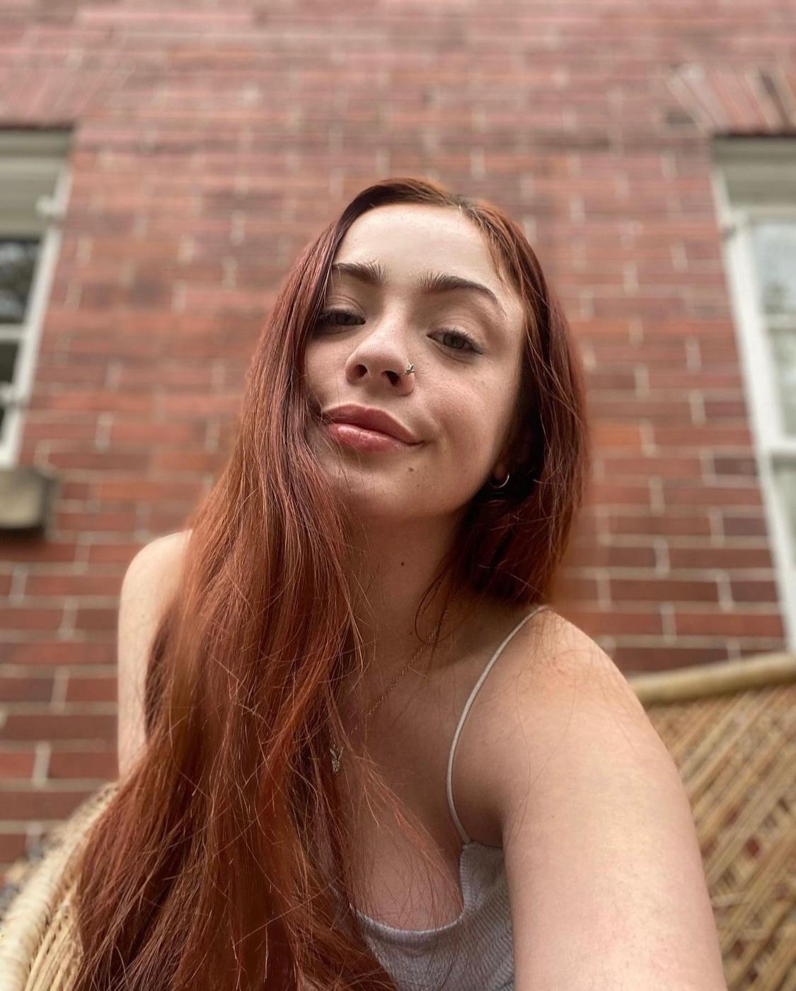Do you wanna have a dirty time together your place or mine 🍑 Do you wanna have a dirty time together your place or mine 🍑