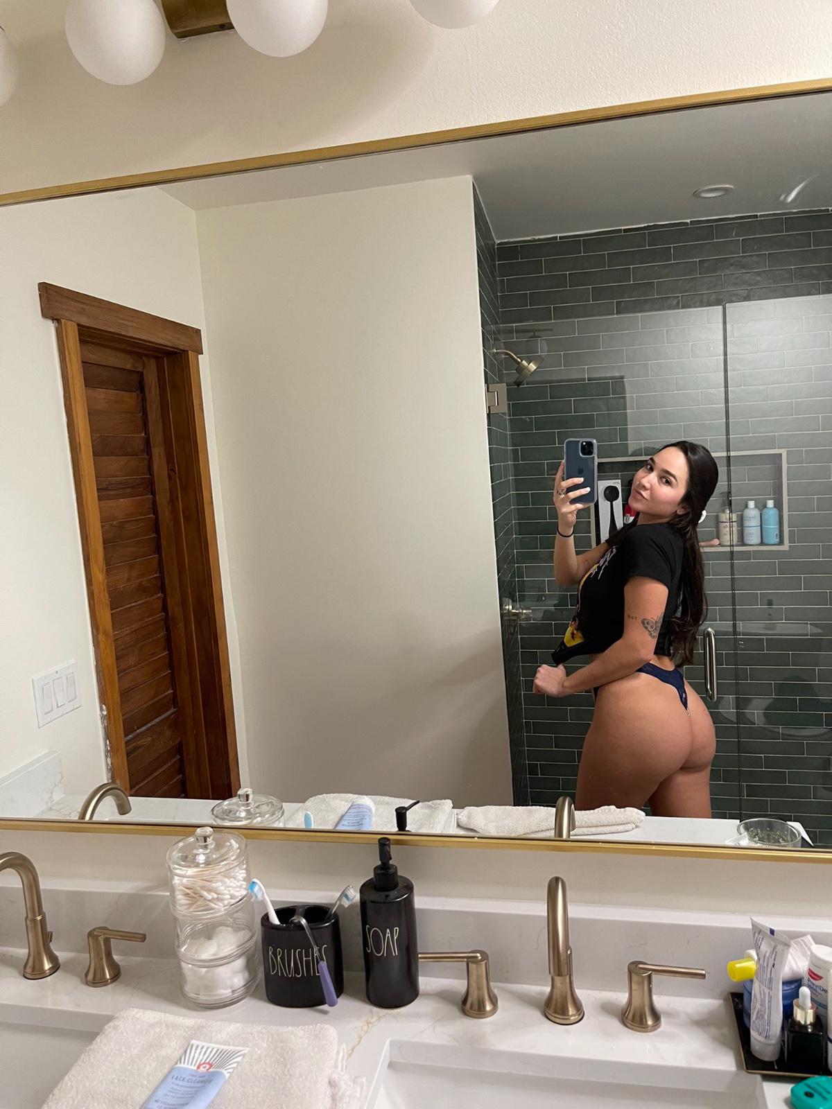 Available for hookup Available for hookup