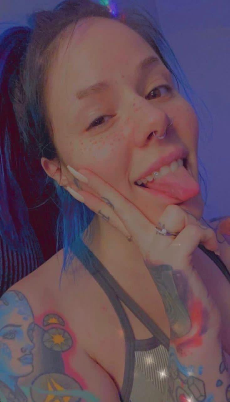 Iโm Available For Sex ๐
 ๐ฆ Iโm Available For Sex ๐
 ๐ฆ