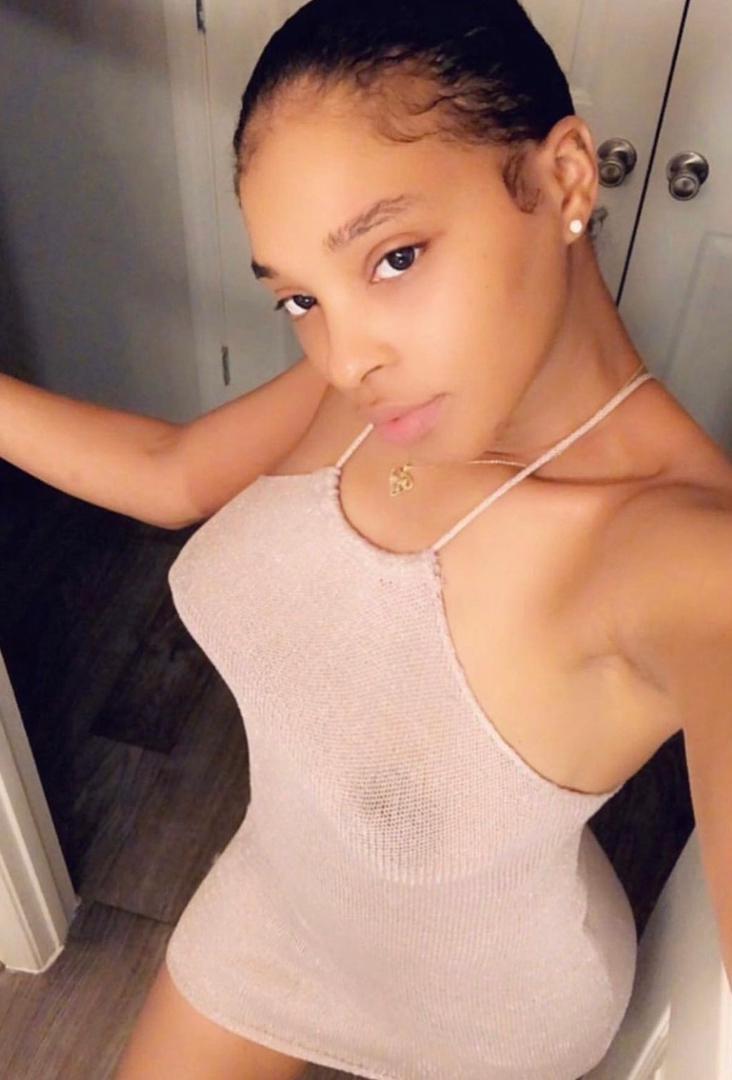ESCORT HMU. 910-593-7323. Hookup 🍑🍆👅 i’m Down to have fun and I party 🎈 🎉 ESCORT HMU. 910-593-7323. Hookup 🍑🍆👅 i’m Down to have fun and I party 🎈 🎉
