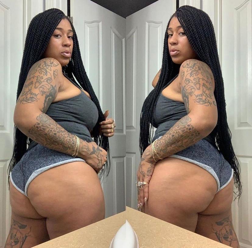 AVAILABLE FOR HOOKUPS AVAILABLE FOR HOOKUPS