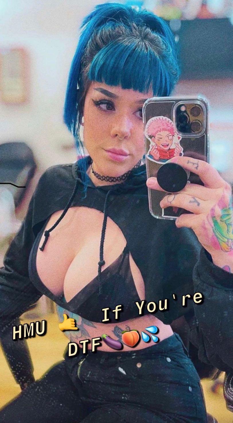 I’M HOT AND READY TO BE FUCKED🍆🍑💦🔥 I’M HOT AND READY TO BE FUCKED🍆🍑💦🔥