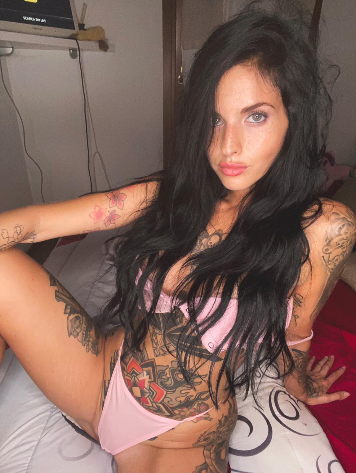 HOOkUPπ¦π
ππππ¦ ( I REQUIRE A NON-NEGOTIABLE DEPOSIT) HOOkUPπ¦π
ππππ¦ ( I REQUIRE A NON-NEGOTIABLE DEPOSIT)