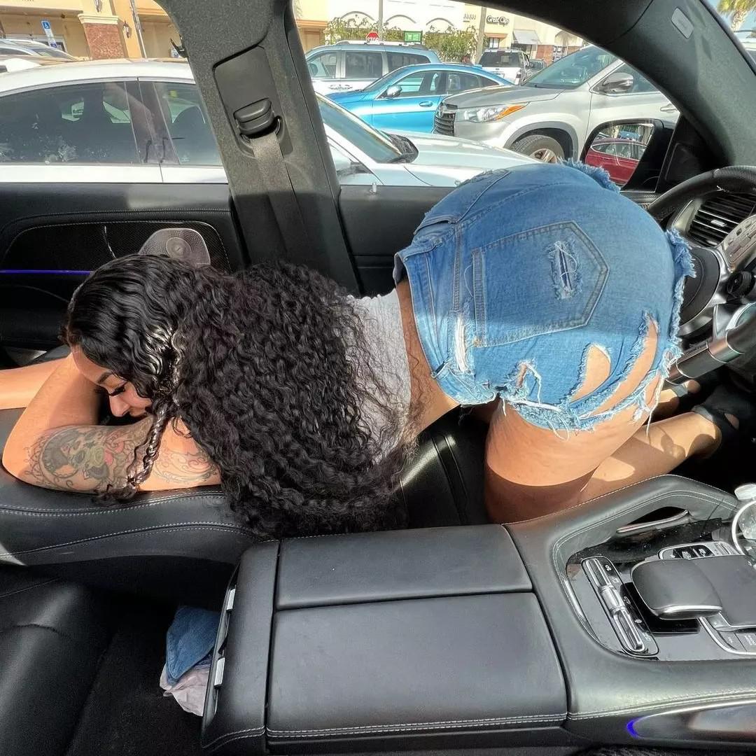 Wet pussy horny for hot sex π
 Wet pussy horny for hot sex π