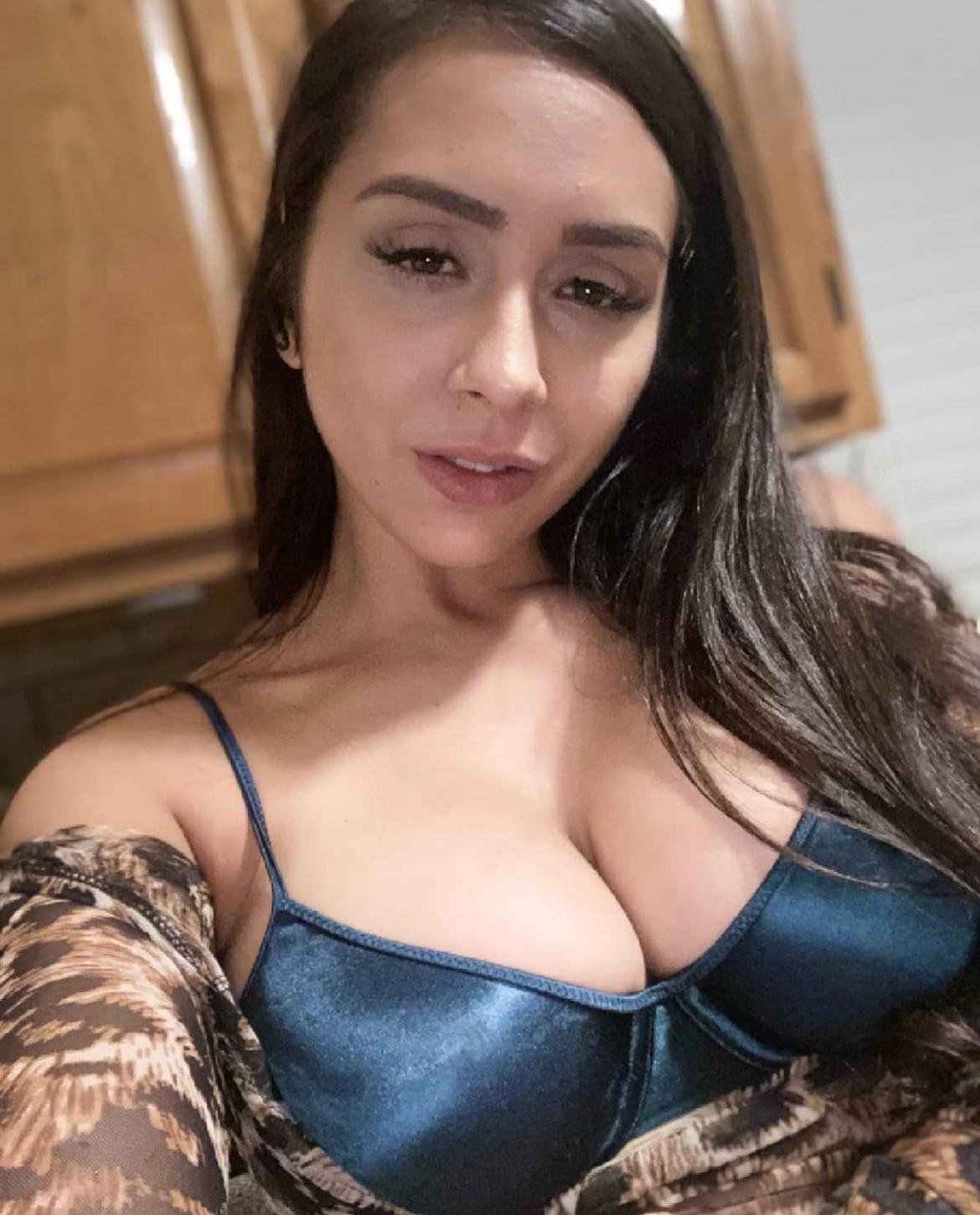 I’m Available for both incall and outcall I’m Available for both incall and outcall