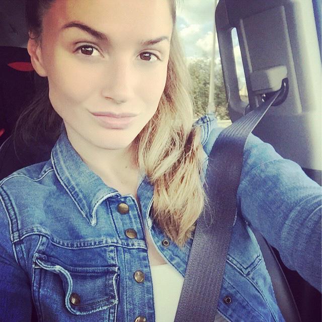 Hook up and escorts Hook up and escorts
