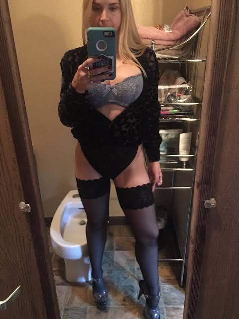 Always available for sex both incall and outcall service Always available for sex both incall and outcall service