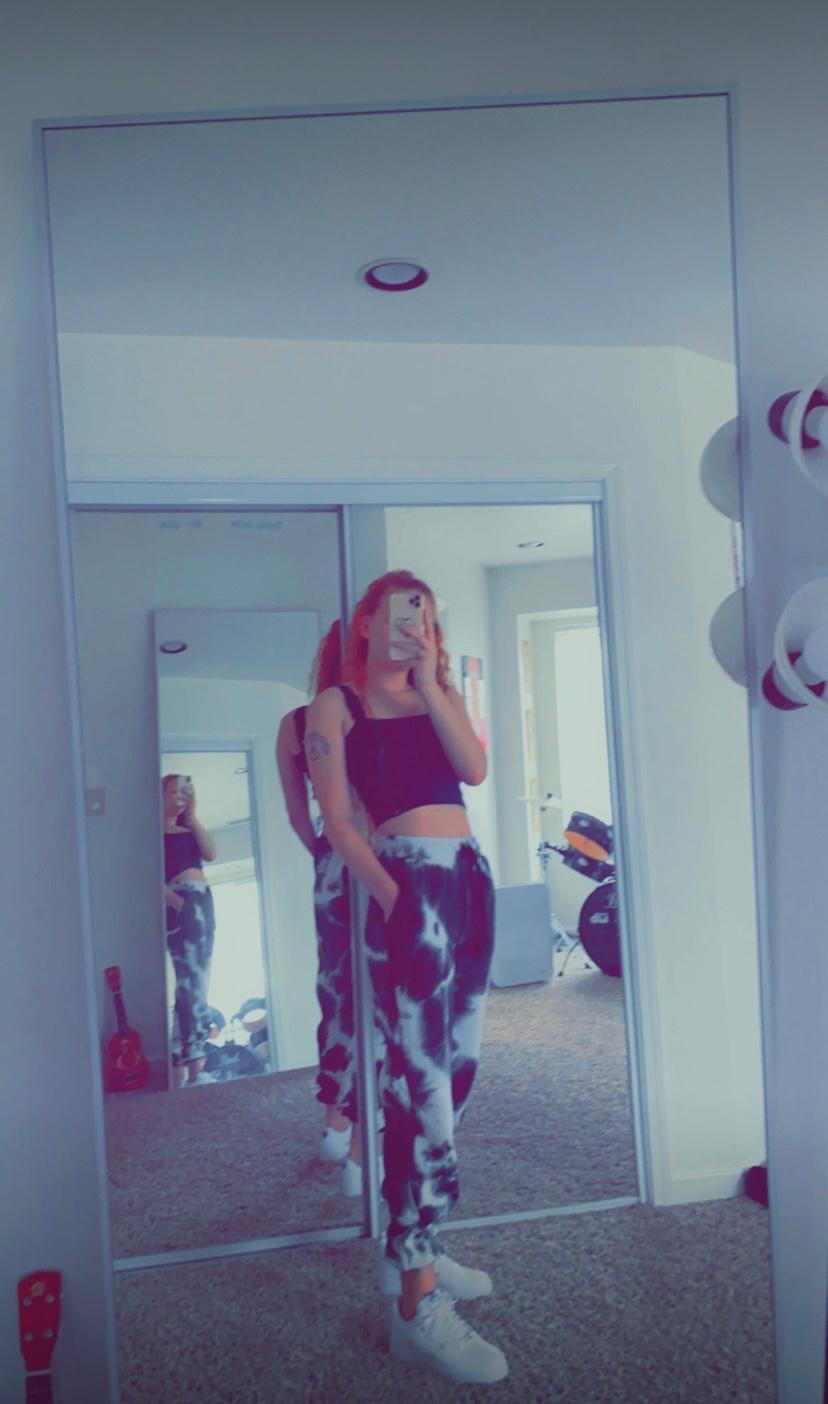 CUM have load of fun with the sweetest and sexiest in town ππ
 CUM have load of fun with the sweetest and sexiest in town ππ