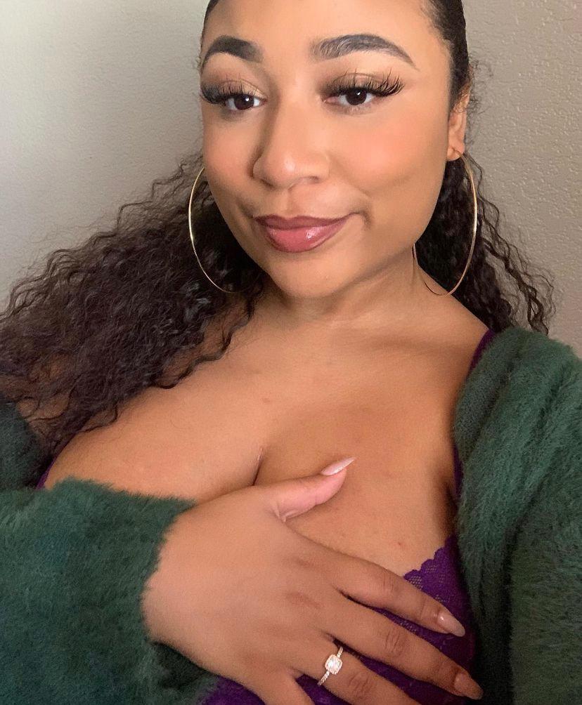 Iβm here to ease your mind and watch me drain every bit of your CUM ππ Iβm here to ease your mind and watch me drain every bit of your CUM ππ