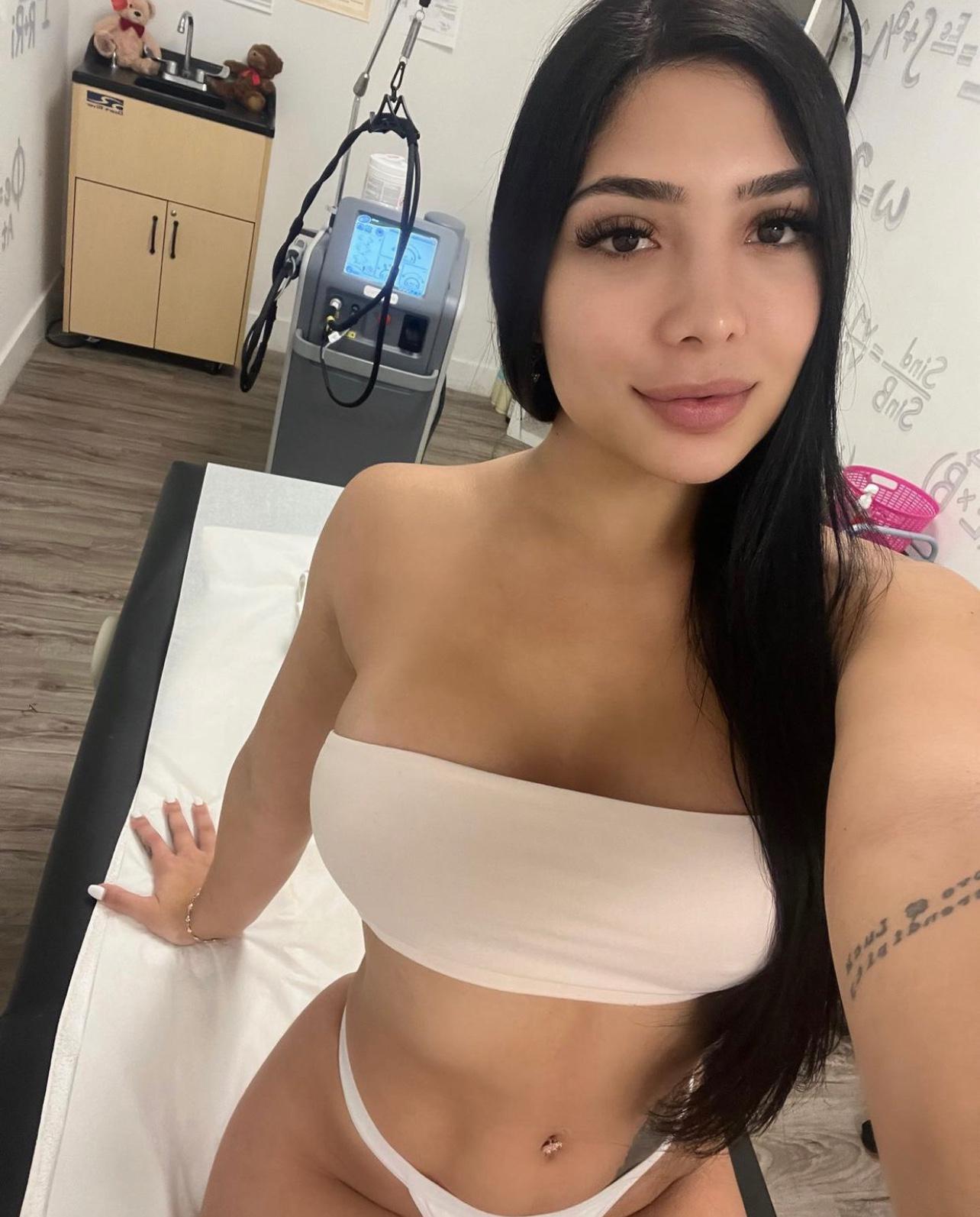SNAPCHAT: prettymelanin12 👅🍆💋I'll squirt👅Body Rubs & Full Body Massage SNAPCHAT: prettymelanin12 👅🍆💋I'll squirt👅Body Rubs & Full Body Massage