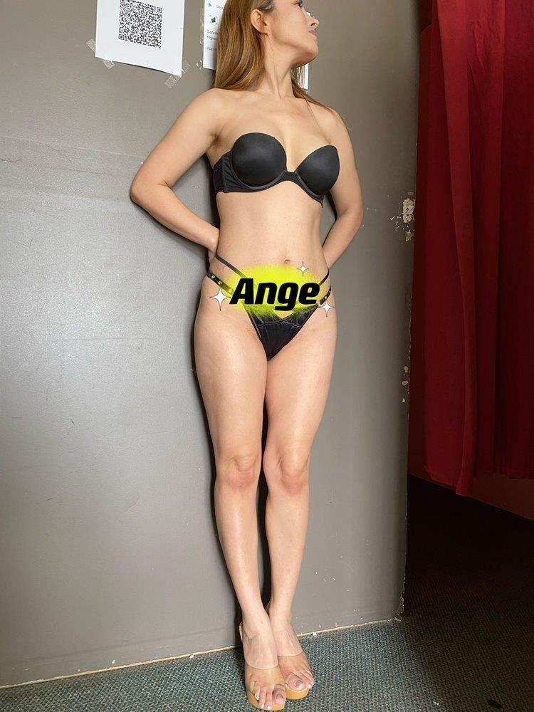 19 yo SINGAPOREAN NEW girl SUKI excellent service JUST ARRIVED 19 yo SINGAPOREAN NEW girl SUKI excellent service JUST ARRIVED