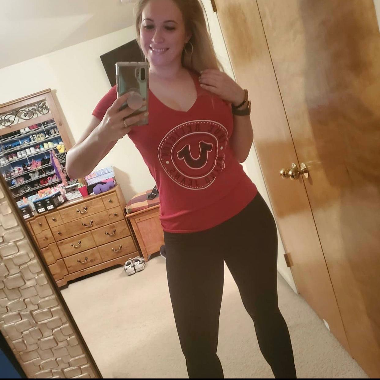 Escort.. I offer an amazing service & I'll satisfy you for sure(847) 264-4166 Escort.. I offer an amazing service & I'll satisfy you for sure(847) 264-4166