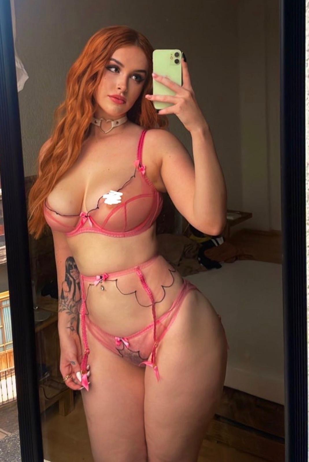 ๐
I'm a professional sex worker,I give good therapy,good vibes and amazing sex๐
 ๐
I'm a professional sex worker,I give good therapy,good vibes and amazing sex๐