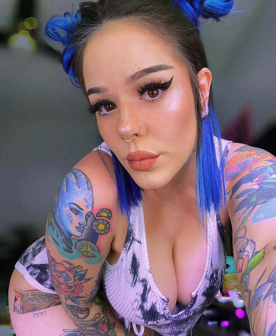 I’m down down for hookup and body massage services therapy I’m down down for hookup and body massage services therapy