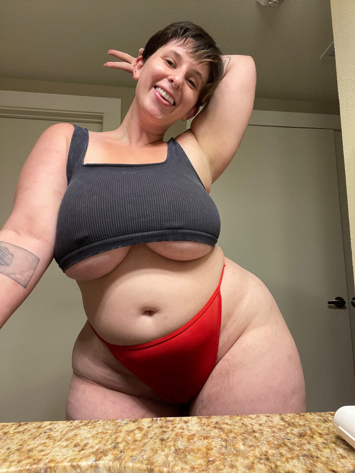 Available For Sex Hookup Fun To Be With Very Submissive🍑👅 Available For Sex Hookup Fun To Be With Very Submissive🍑👅