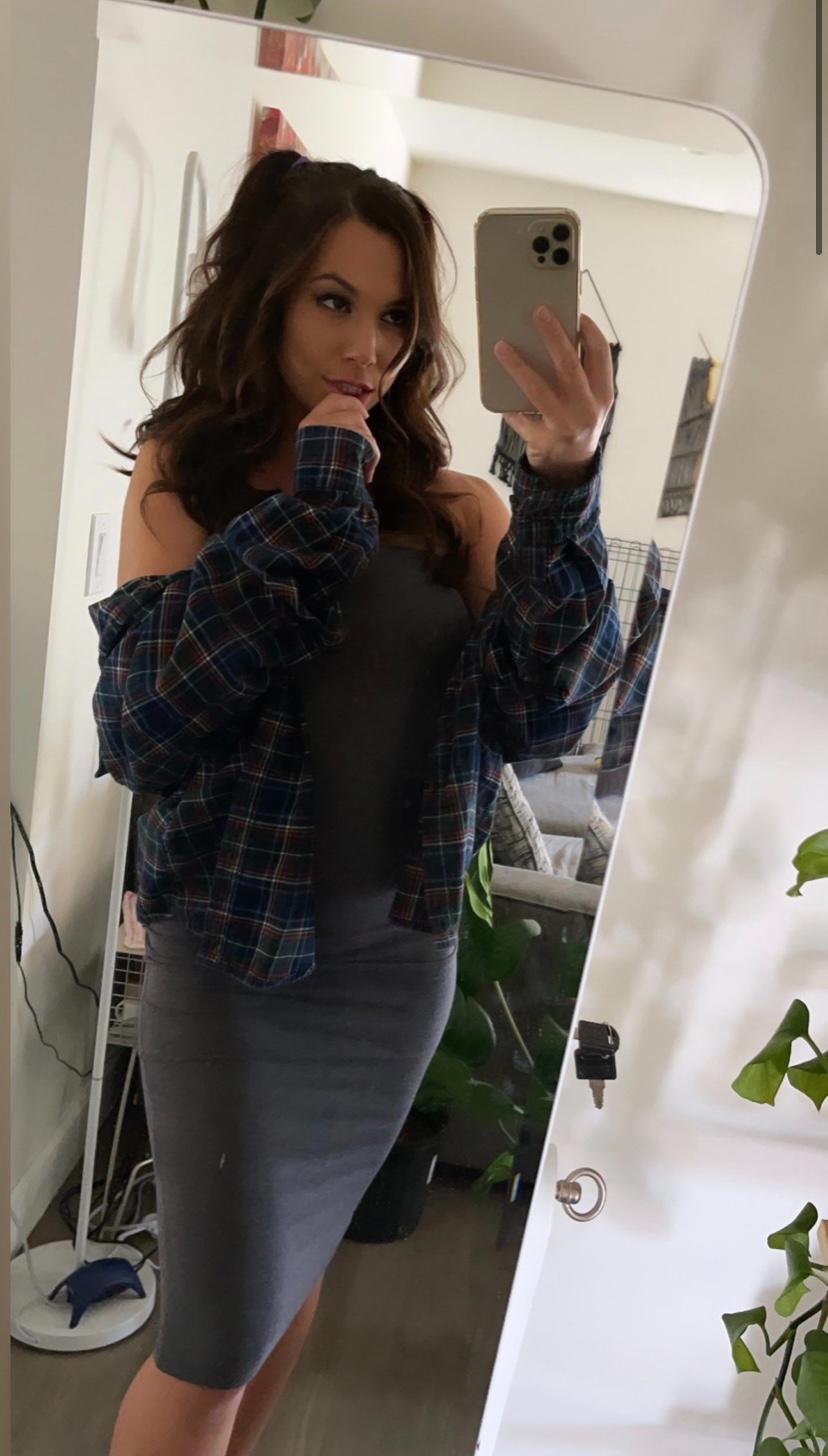 213-416-7329 I’m available for hookup 213-416-7329 I’m available for hookup