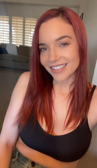 Hurry & text my phone to have a Nice time, i am very discreet of my profession. Hurry & text my phone to have a Nice time, i am very discreet of my profession.