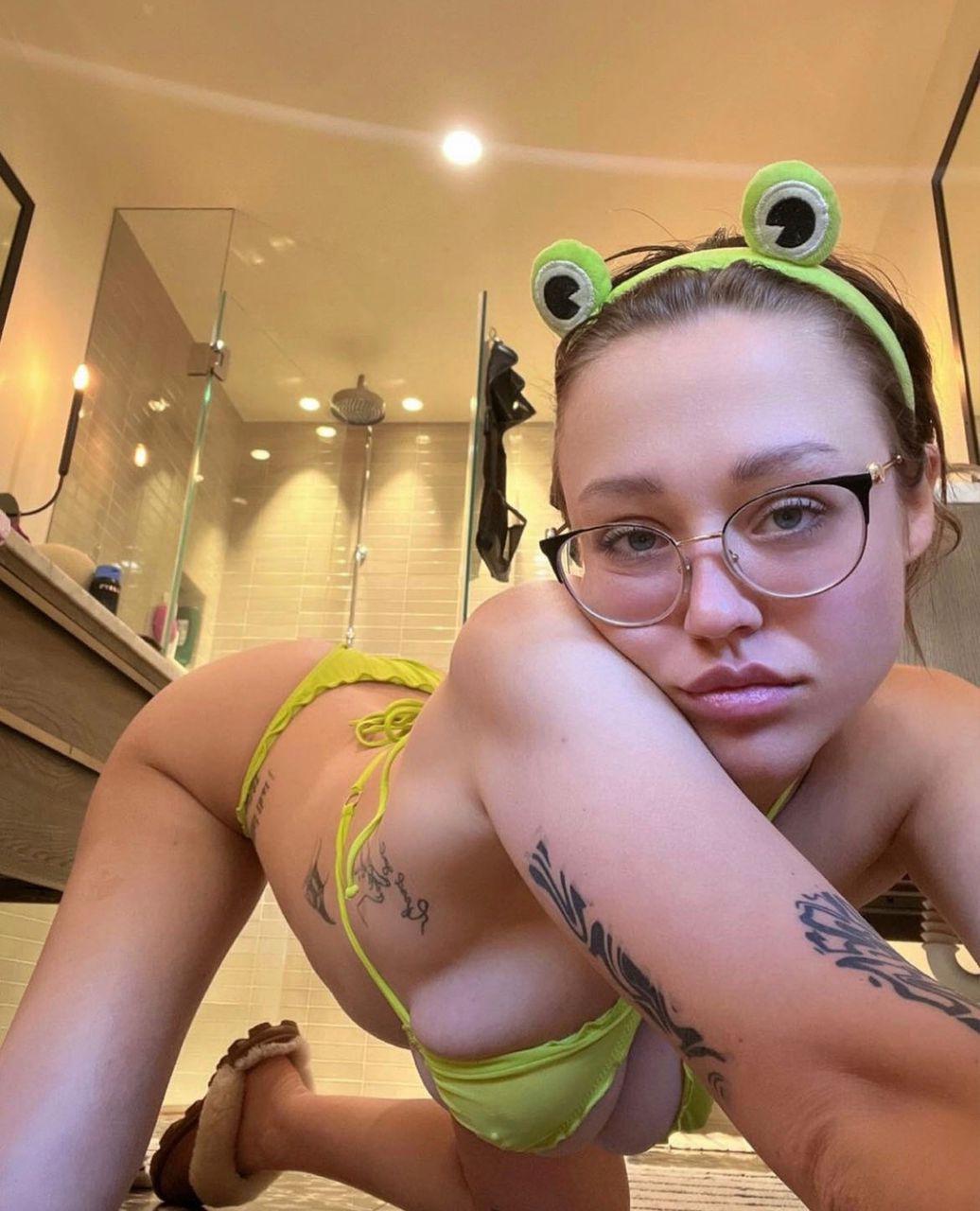 Always available for **** Hardcore,69,****,breastfuck,Head and doggy****Deep Always available for **** Hardcore,69,****,breastfuck,Head and doggy****Deep