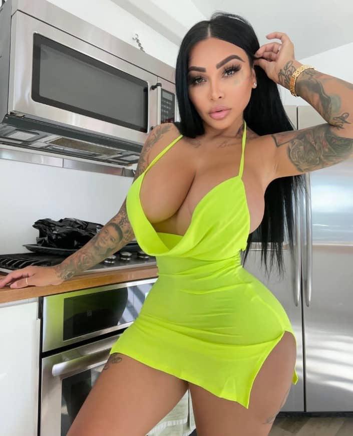 Availableš„¶ForšHookupš„ Availableš„¶ForšHookupš„