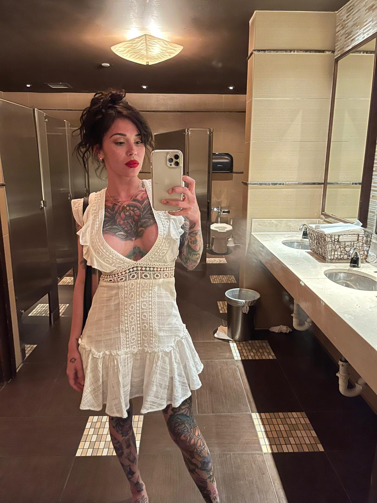 I’m available for hookup both Incall or outcall and car sex I’m available for hookup both Incall or outcall and car sex