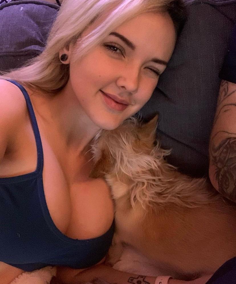 Welcome To Hotties Escort service Welcome To Hotties Escort service