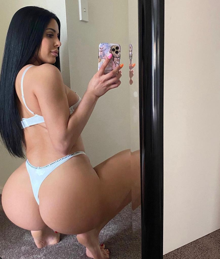 I’m available for hookup service I’m available for hookup service