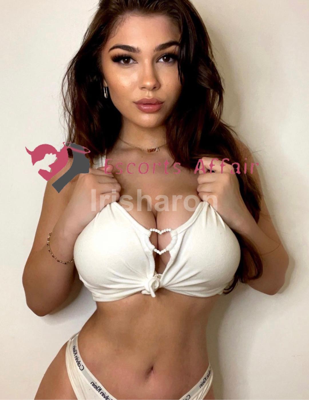 Come and fuck me now🤭💰💸let’s don’t hate or kill time Come and fuck me now🤭💰💸let’s don’t hate or kill time