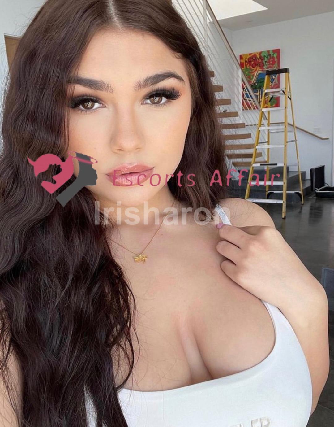 Come and fuck me now🤭💰💸let’s don’t hate or kill time Come and fuck me now🤭💰💸let’s don’t hate or kill time