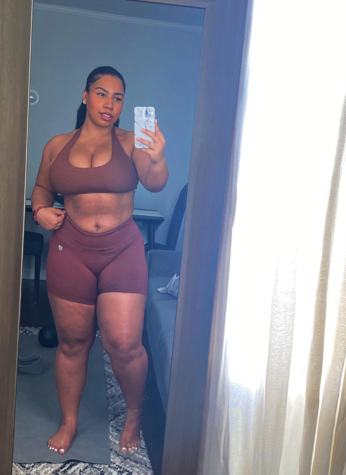 BUSTY AND SEXY LADY HERE AND IM READY TO FUCK YOU BUSTY AND SEXY LADY HERE AND IM READY TO FUCK YOU