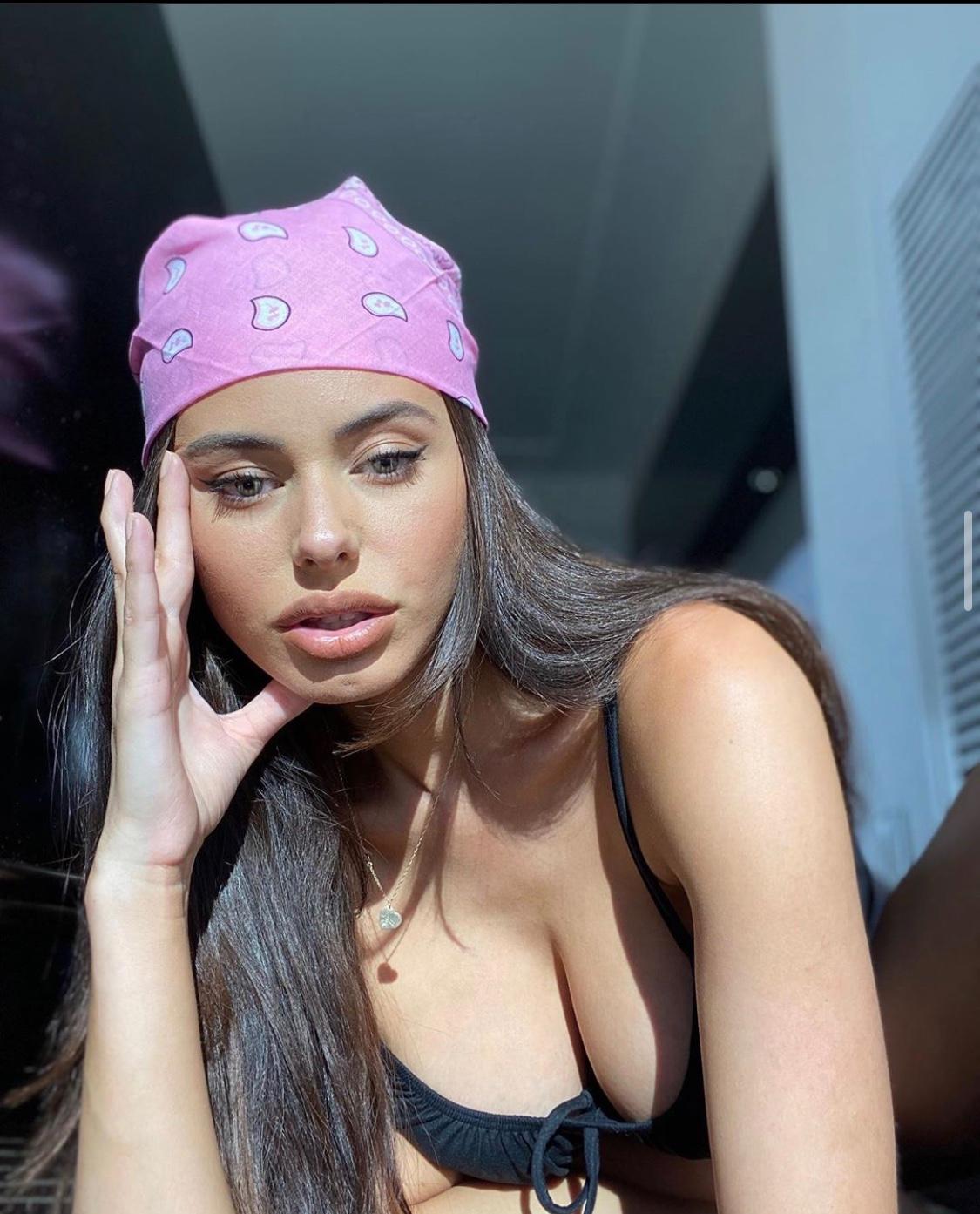 I am available for incall or outcall 24/7 I am available for incall or outcall 24/7