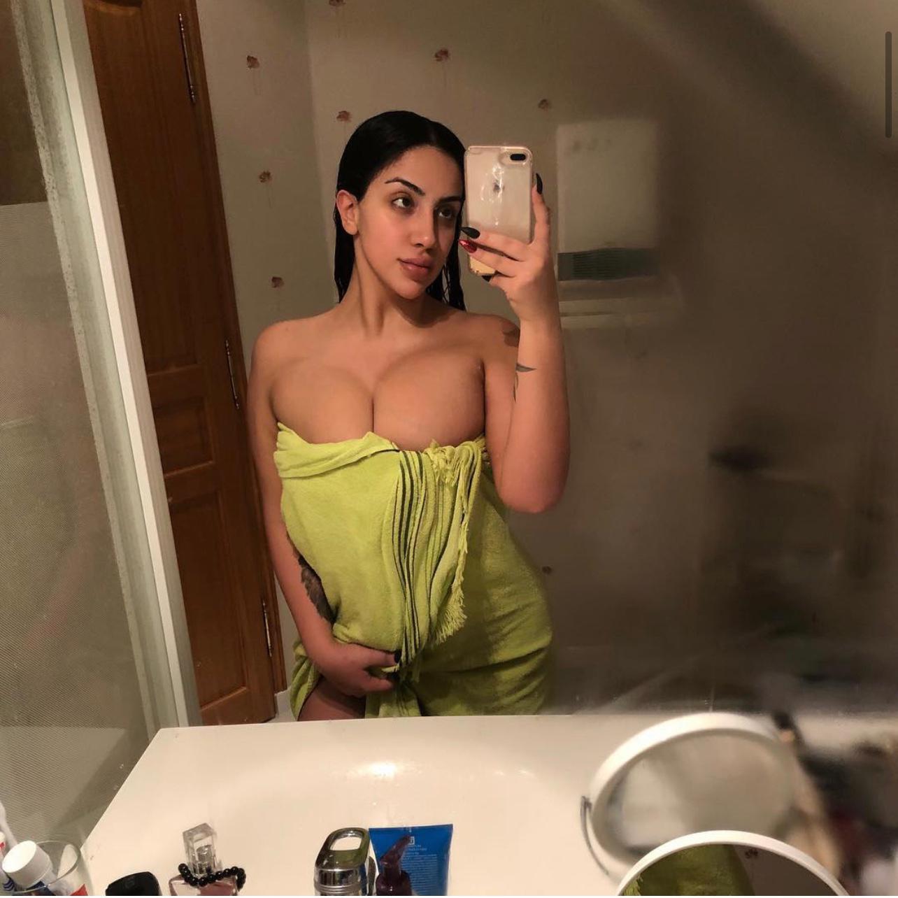 Hi I’m Rena Really sweet and polite I’m down for anything hookup. Hi I’m Rena Really sweet and polite I’m down for anything hookup.