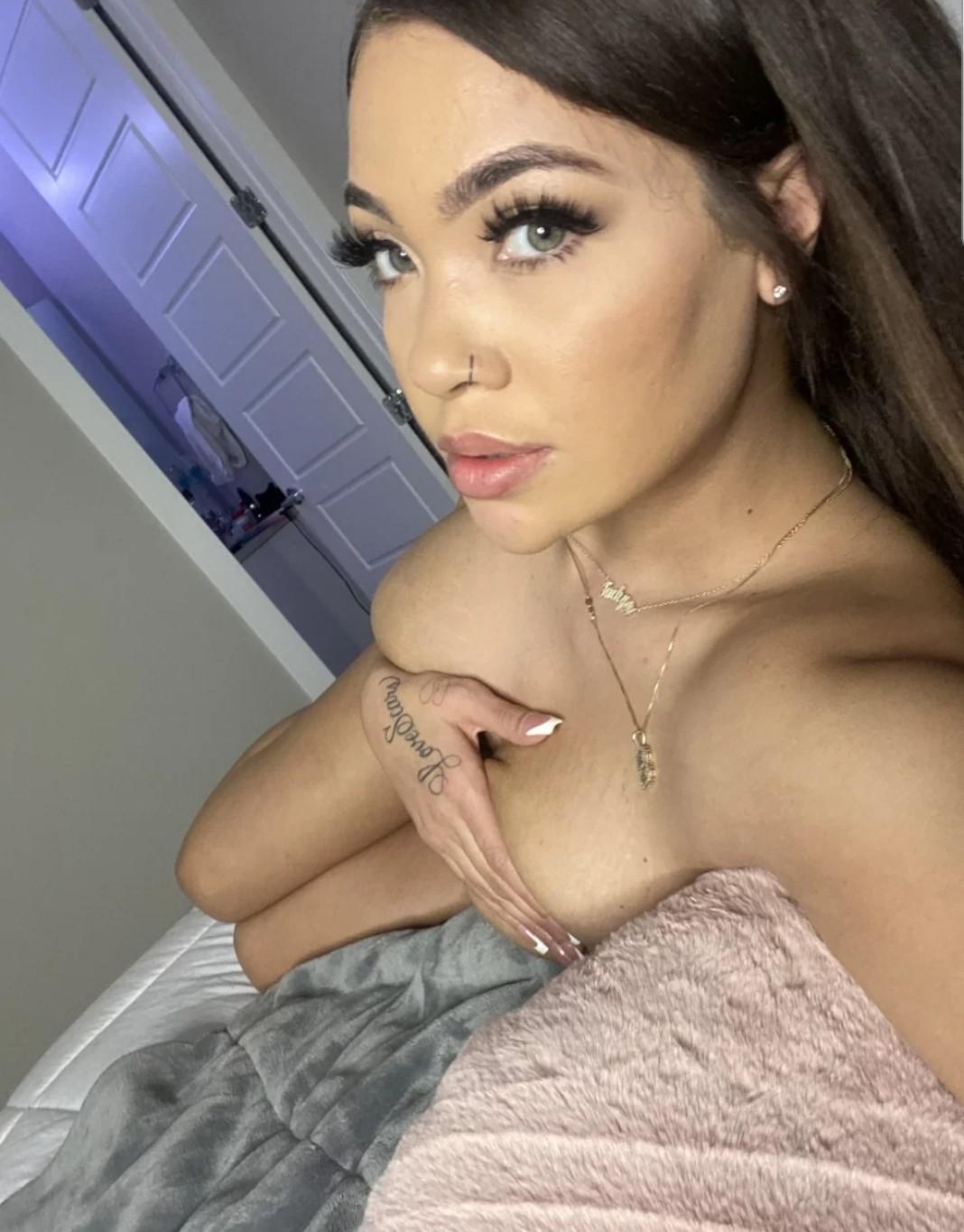 Hook up , BBJ 🍆🤤💦, AND FULL Body Massage 💆🏽♂️ Hook up , BBJ 🍆🤤💦, AND FULL Body Massage 💆🏽♂️