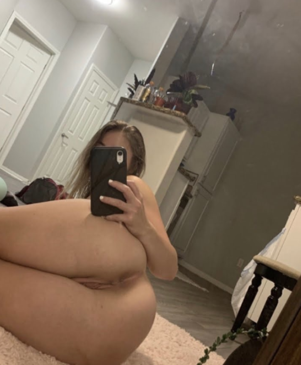 Young sexy beautiful girl🌹I'm Available For Hookup💋Tight Pussy Your Queen Is Here🔴(951) 216-3408 Young sexy beautiful girl🌹I'm Available For Hookup💋Tight Pussy Your Queen Is Here🔴(951) 216-3408