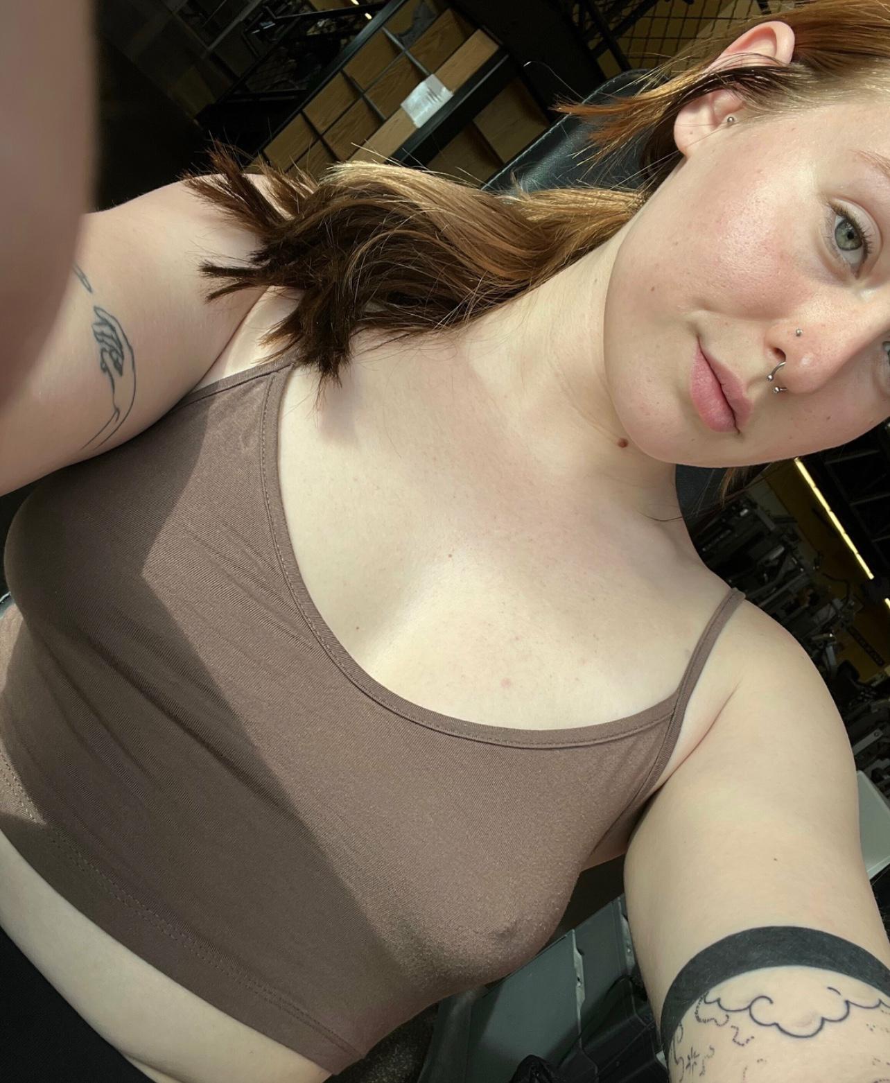 * HORNY? COME AND FUCK ME 🍑RIGHT 🍑NOW * HORNY? COME AND FUCK ME 🍑RIGHT 🍑NOW