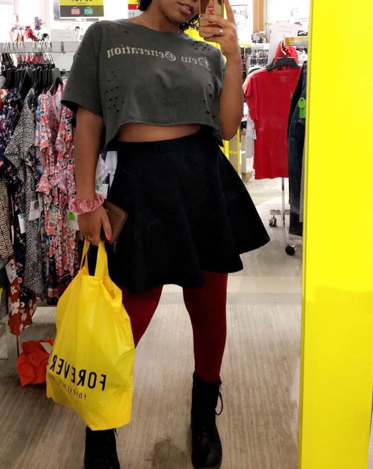 Hi, Hit me up for massages, date hookup girlfriend experience and car meets๐๐ Hi, Hit me up for massages, date hookup girlfriend experience and car meets๐๐