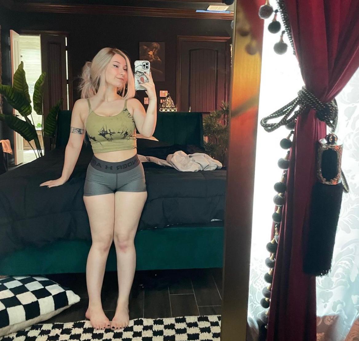 Add me on Snapchat: wendy_kay382 or +1(805) 307-5194 Add me on Snapchat: wendy_kay382 or +1(805) 307-5194