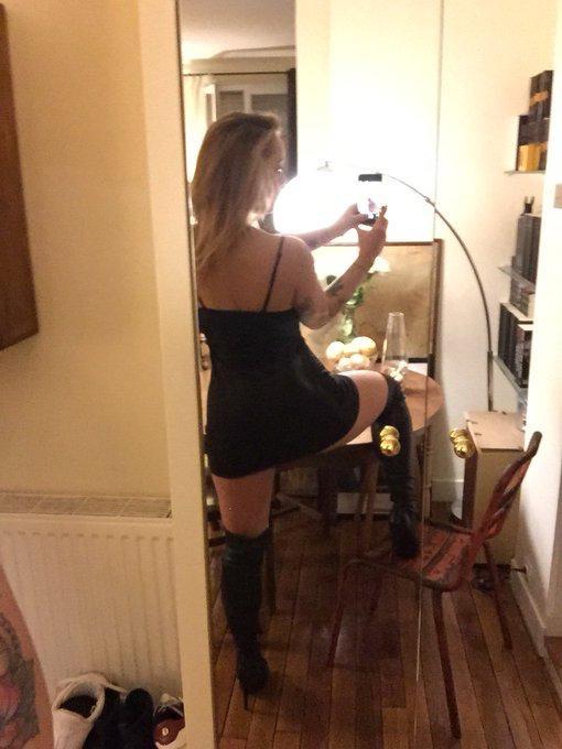 Hi all I’m Jennifer but like it called Jenny.well im available for hookups💦🍆. Hi all I’m Jennifer but like it called Jenny.well im available for hookups💦🍆.