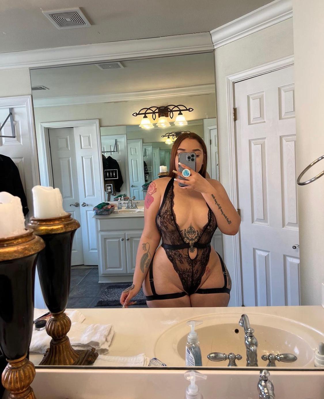 Bad Bitch👅💦but you know I’m Classy😍💯🤤 Bad Bitch👅💦but you know I’m Classy😍💯🤤