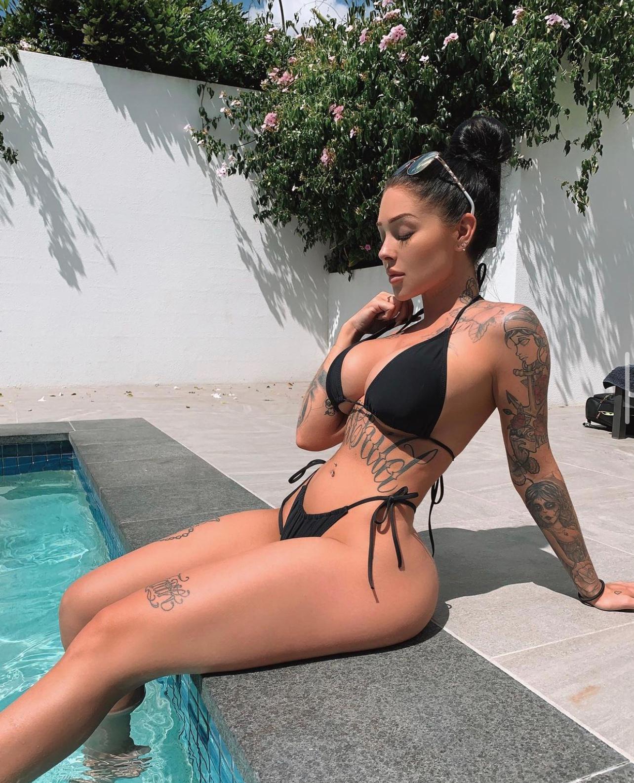 Hi π, Iβm a sexy π escort π available for hookups ππ»π
β€οΈ Hi π, Iβm a sexy π escort π available for hookups ππ»π
β€οΈ