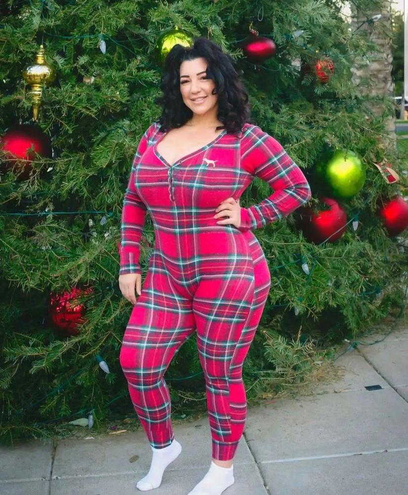 Available for incall or outcall 💋Beautiful Mature Thick Woman💦 👄 *m Available for incall or outcall 💋Beautiful Mature Thick Woman💦 👄 *m