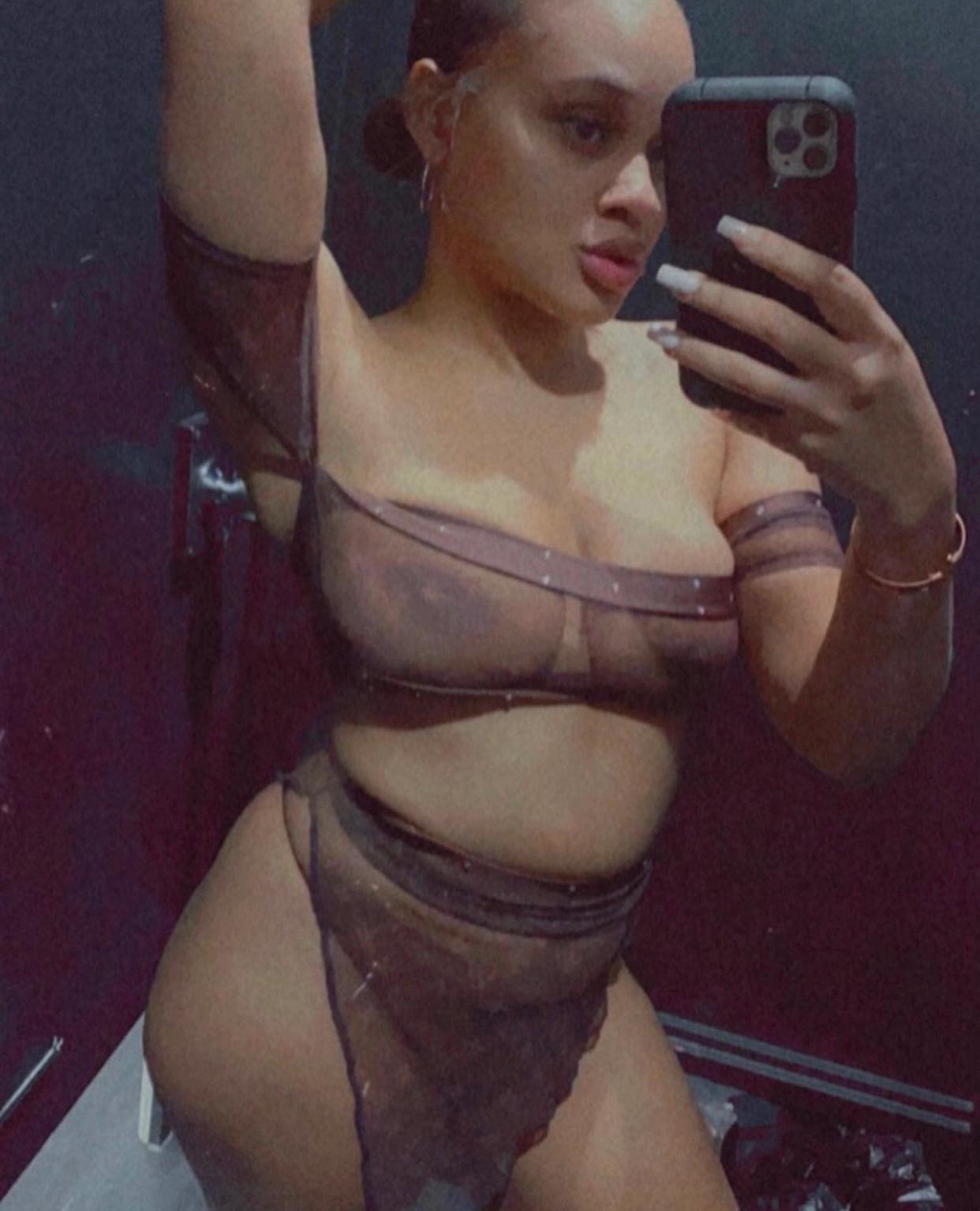 Wet and juicy pussy ❤️🍑 Wet and juicy pussy ❤️🍑
