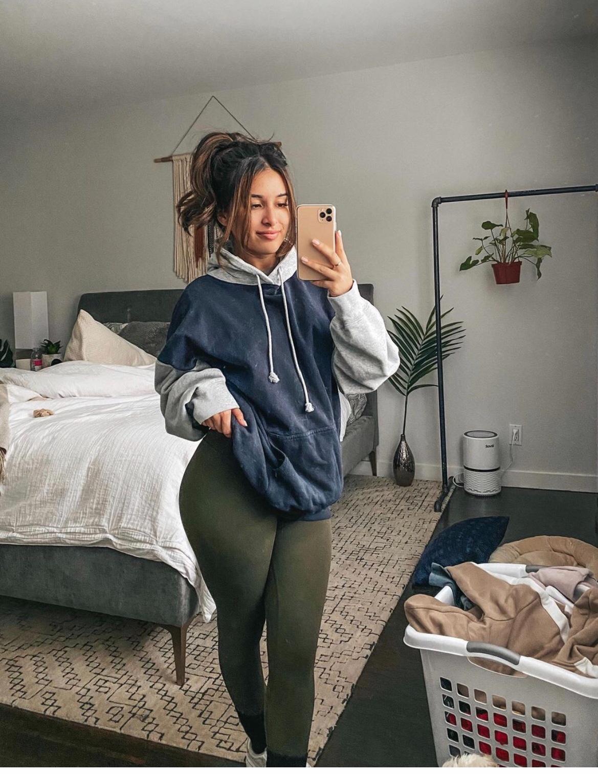 I'M AVAILABLE FOR BOTH INCALL AND OUTCALL SERVICE I'M AVAILABLE FOR BOTH INCALL AND OUTCALL SERVICE