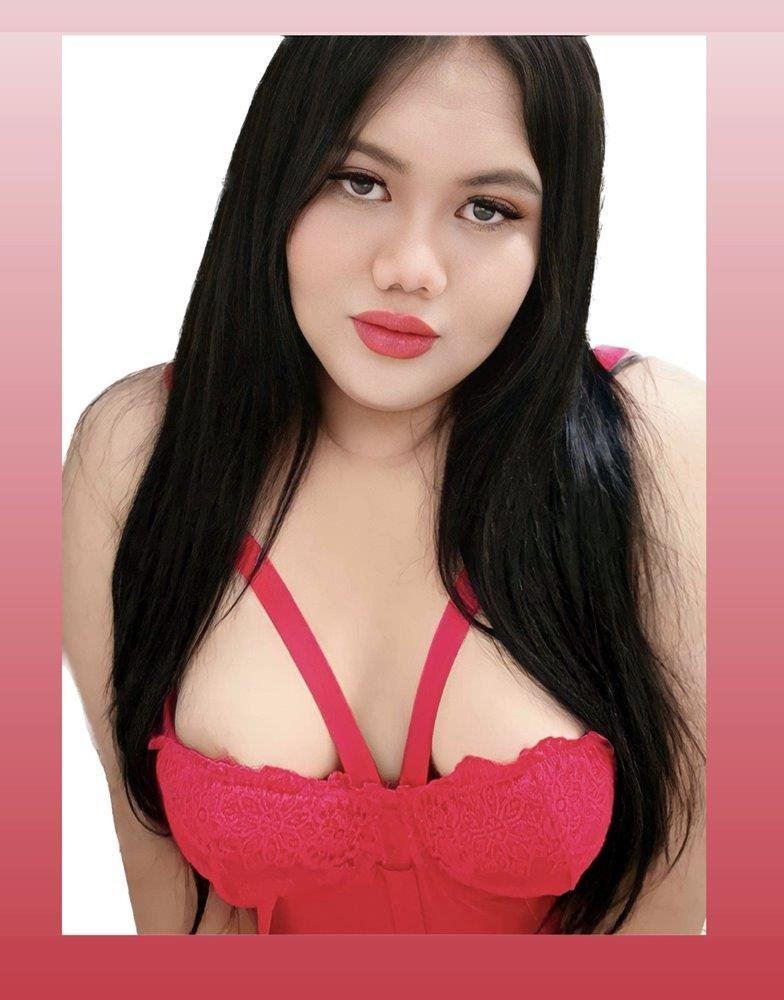 CURVY TS NICKI READY TO SERVE YOU CURVY TS NICKI READY TO SERVE YOU