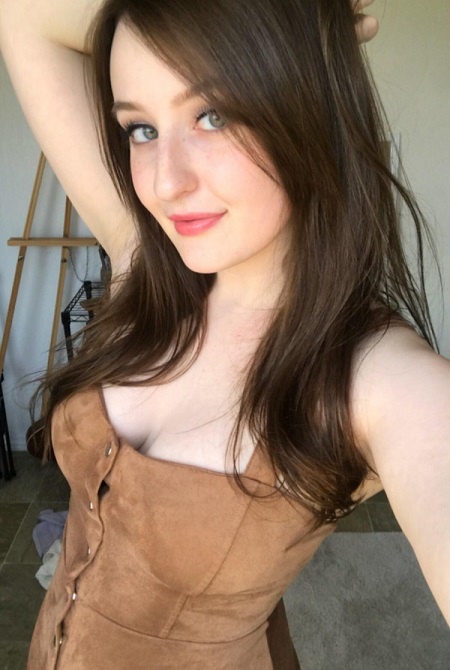I am available for a naughty sex plan I am available for a naughty sex plan