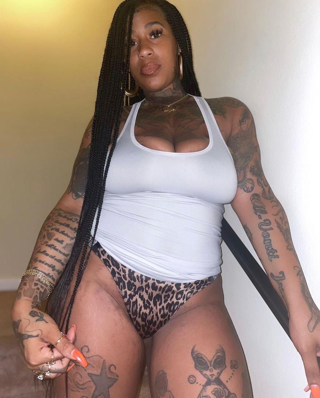 Naughty fat ass🍑💦 keisha available to offer my services all night. Naughty fat ass🍑💦 keisha available to offer my services all night.