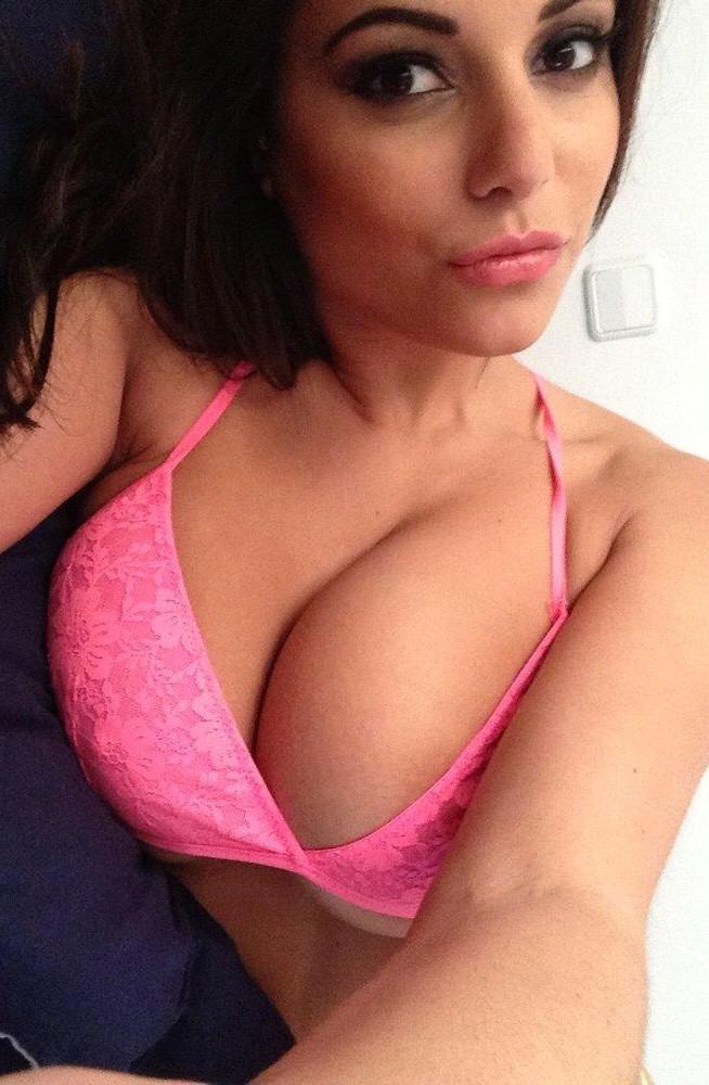 SEXY==LADY==LOOKIING==FOR==HOOK-UP SEXY==LADY==LOOKIING==FOR==HOOK-UP